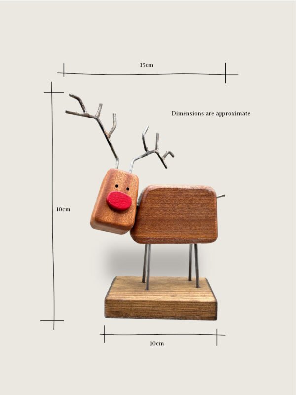 A reindeer decoration with product dimensions