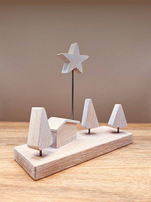 Little Bethlehem Nativity Scene in Oak